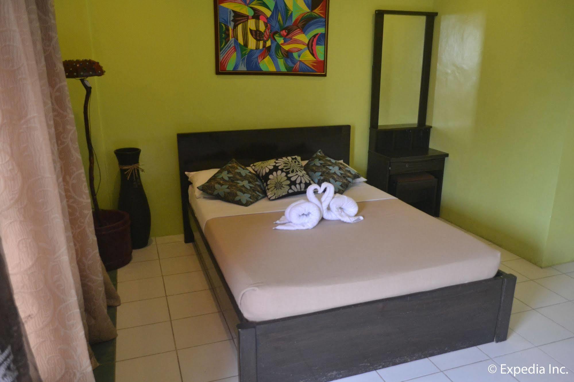 Lazea Tagaytay Inn Tagaytay City Bagian luar foto