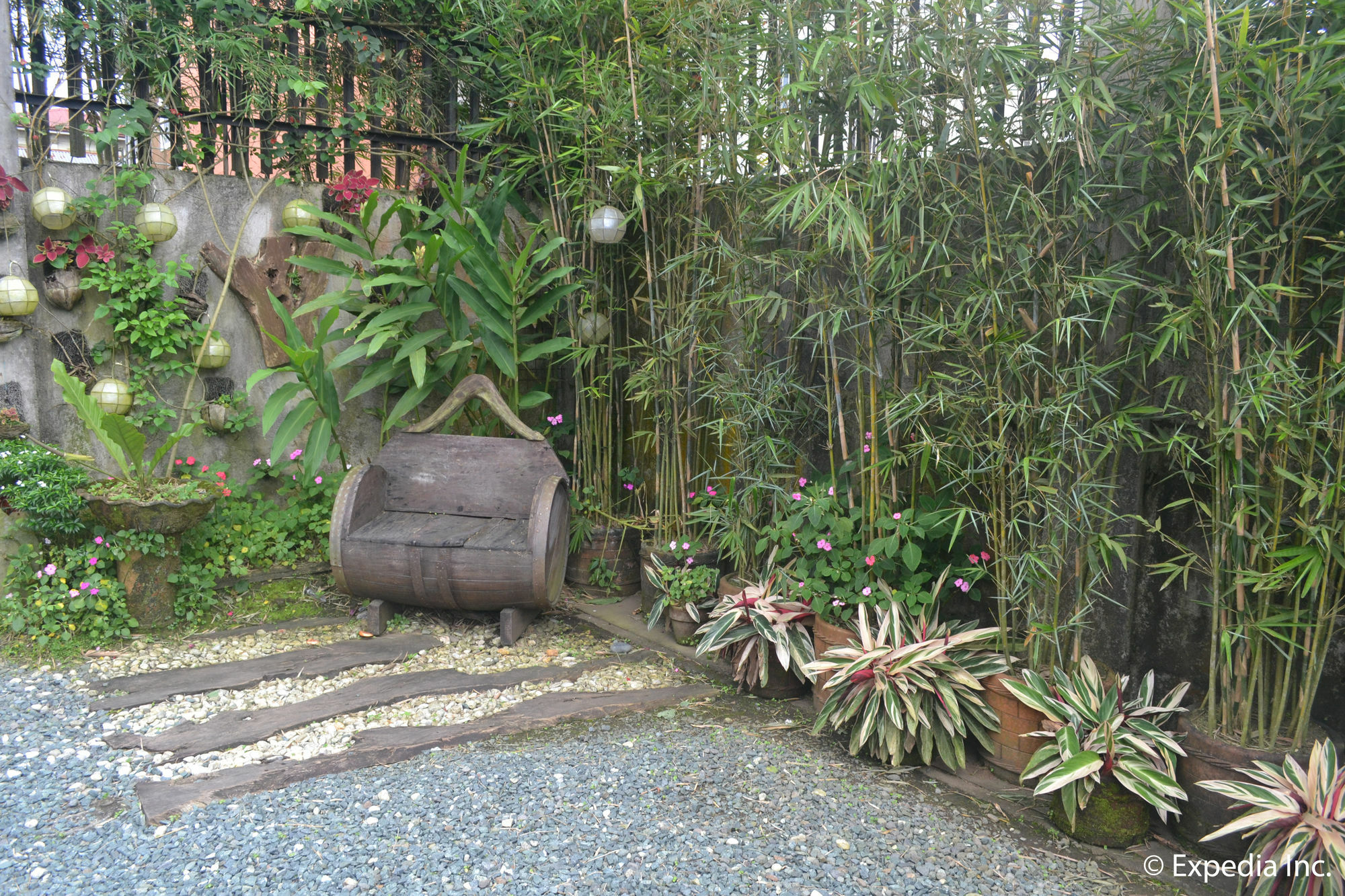 Lazea Tagaytay Inn Tagaytay City Bagian luar foto